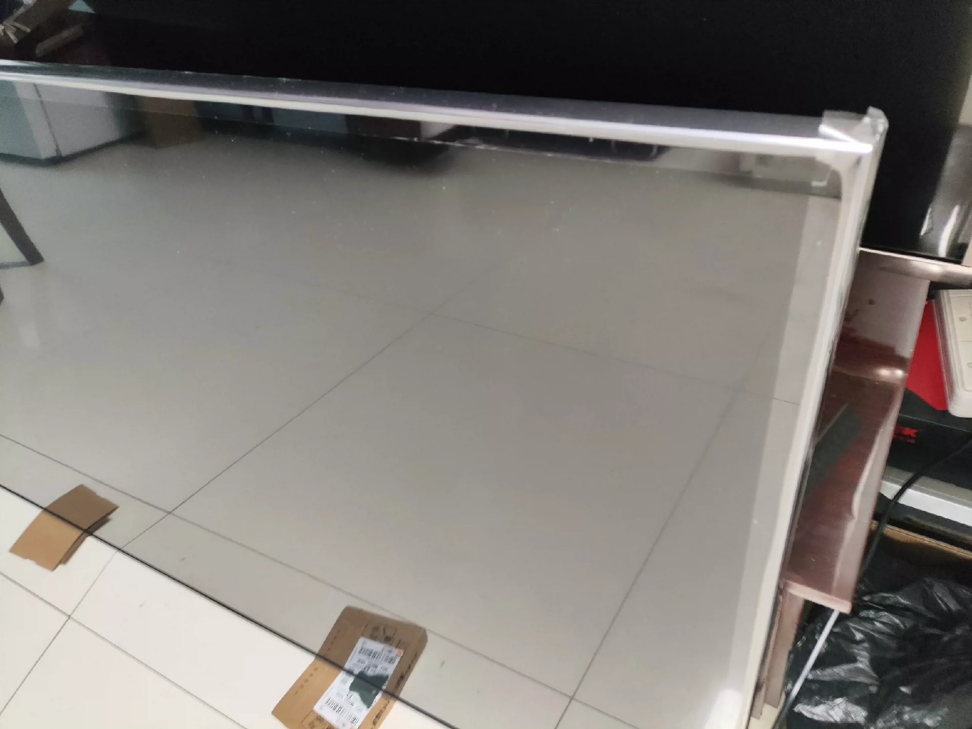 出个人闲置65小米红米电视，3年多一点，图片实物，墨迹勿扰，同城自提，不送货不安装，不讲价，挑肥拣瘦的买新的去